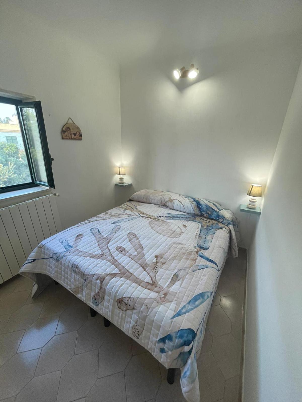 Besanvito - Sea Apartments Taranto Esterno foto
